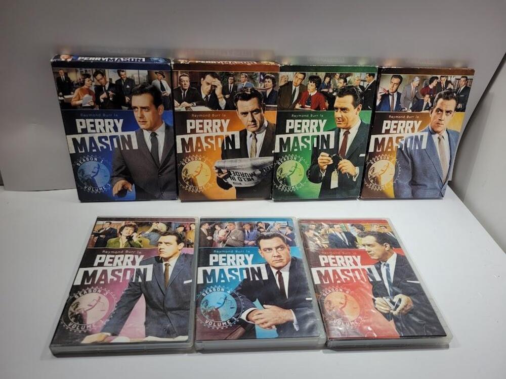 Perry Mason Seasons 1-4 DVD Lot Raymond Burr TV Crime Legal Drama B&W Mystery